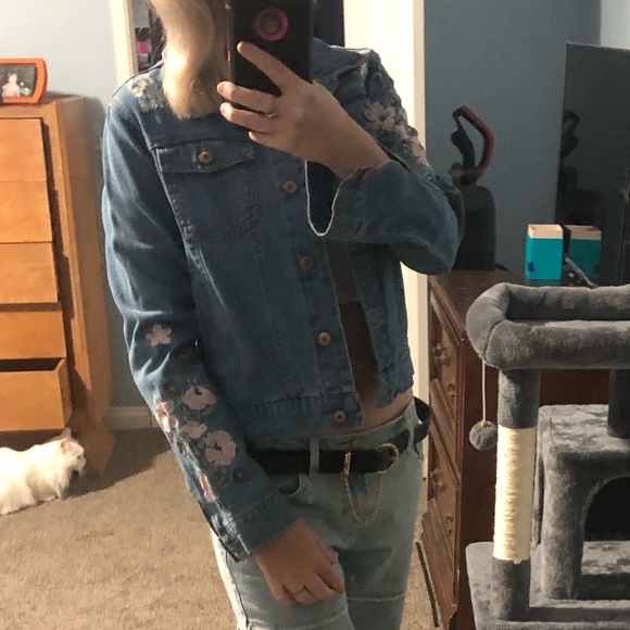 Unique Forever 21 Jean Jacket - Picture 12 of 12